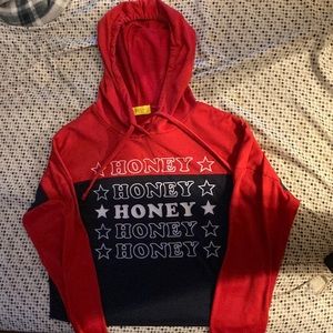 A crop top it’s red blue and white the brand is queen bees and it’s super cute